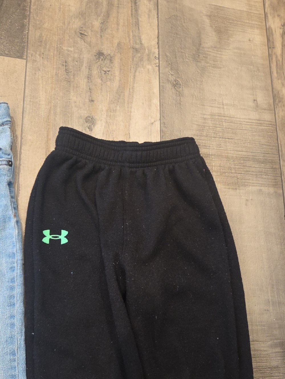 Under Armour Black Sweatpants with Green Logo & Three Blue Denim Jeans - Picture 6 of 6